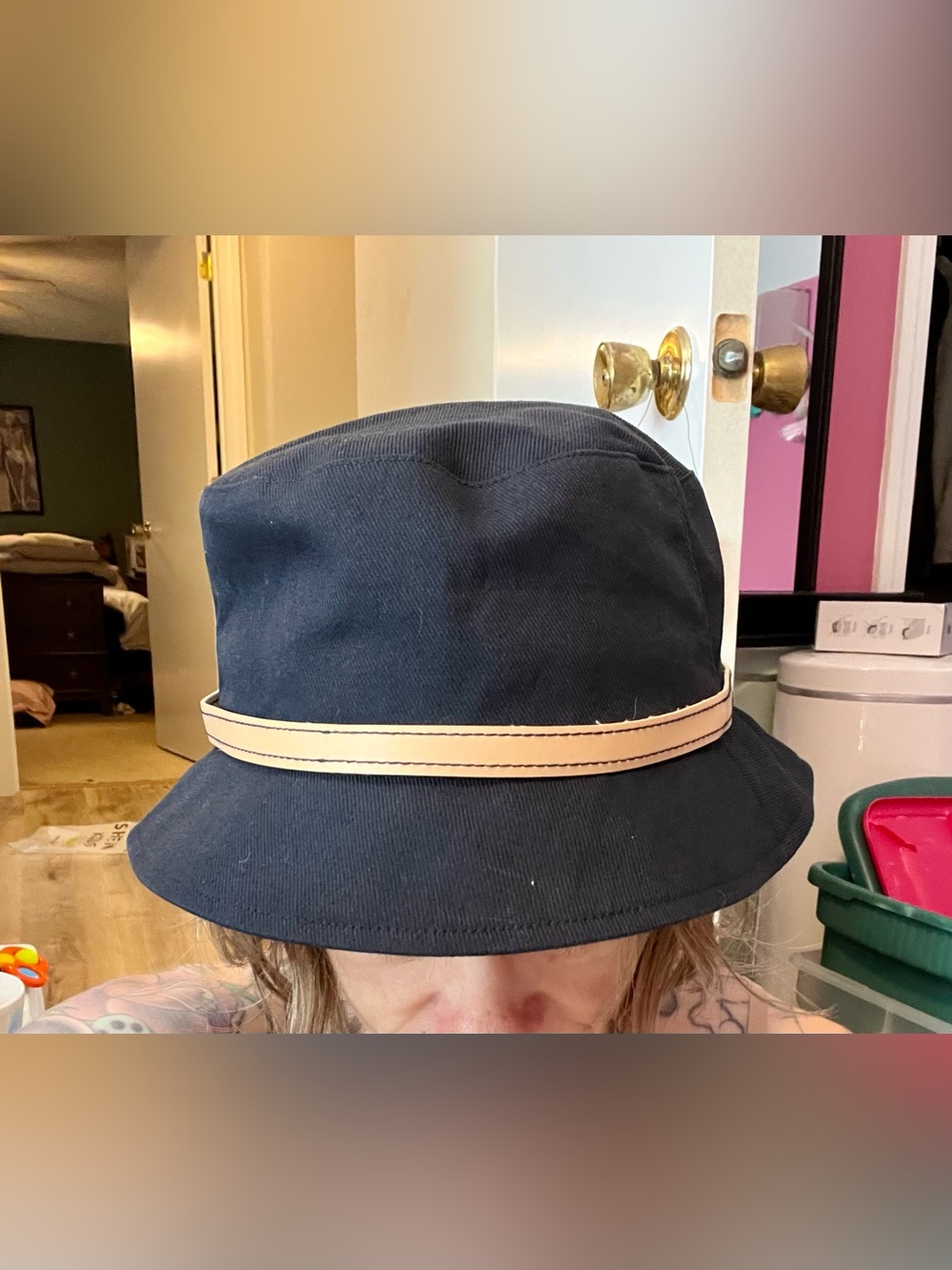 Liz Claiborne Navy Blue Bucket Hat with Tan Trim